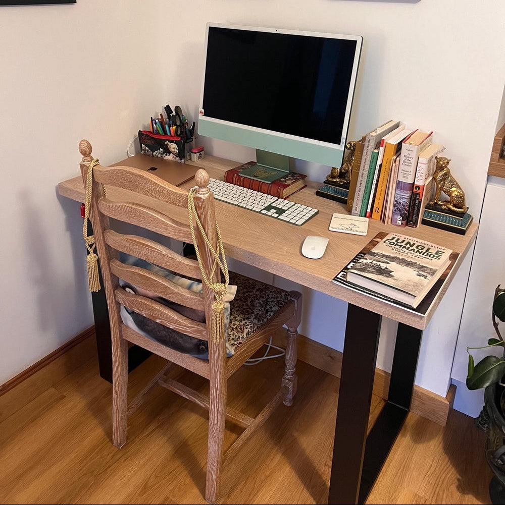 Customer Oak Desk