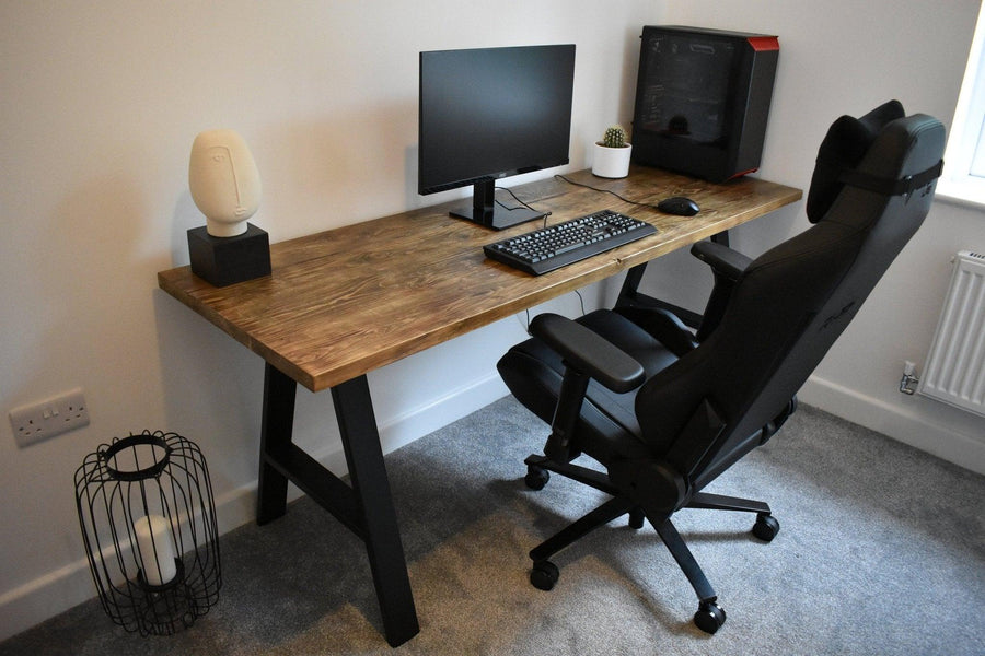 GG | Rustic Solid Wood Gaming Desk - Rustic Oak - The Rustic Grove Co.